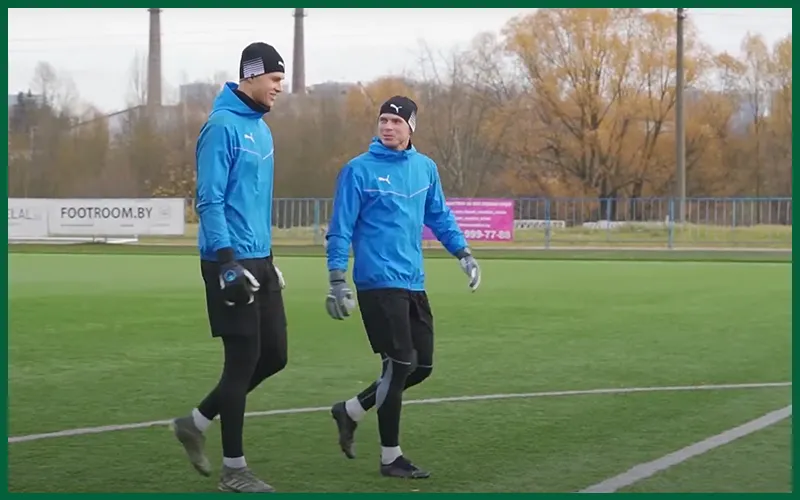 Konstantin Veretynskiy cầu thủ bóng đá cao nhất thế giới 2m10